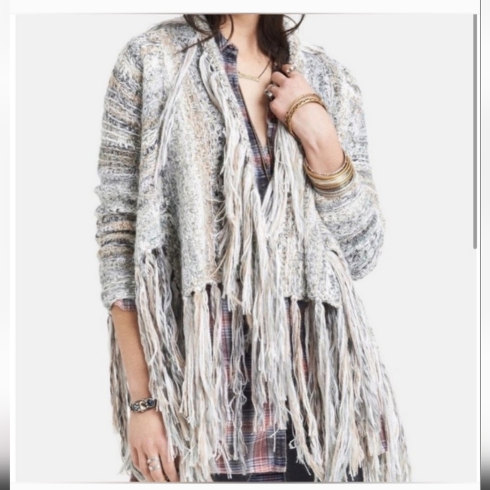 Free People Birkenstock tassel fringe Alpaca Blend Chunky Poncho Cardigan xs
